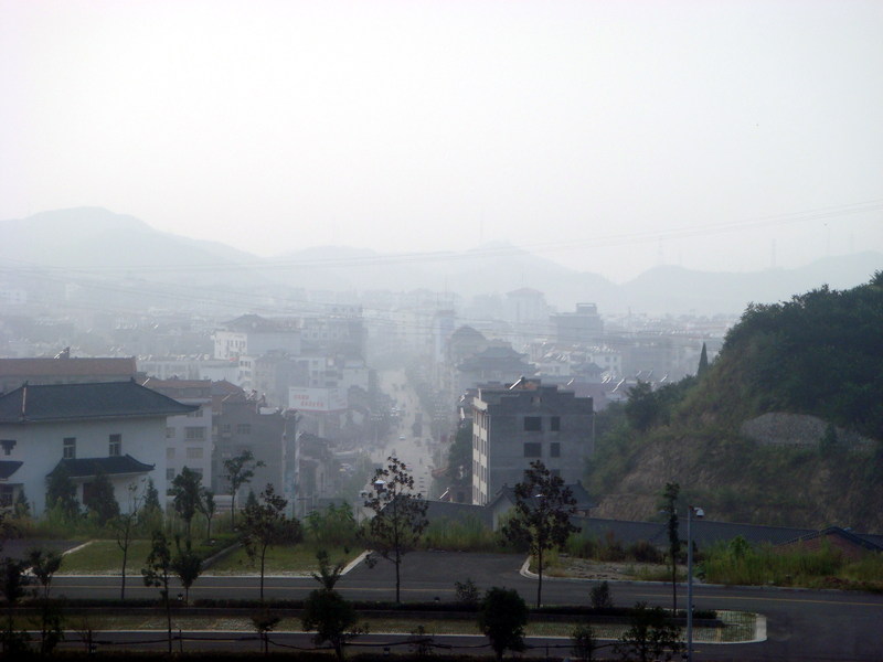 Image: /media/?path=/trips/2007-08-13 China/2007-08-19_Xi'an-Wudang/20070819-180256-0-Joe.jpg